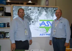 Anton Viljoen and George Erasmus from ASV Farms on the South African stand.